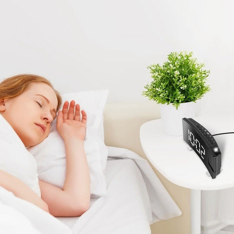 Projection LED Digital Alarm Clock with Radio Function 7.7In Curved-Screen w/ Dual Alarms 4 Dimmer